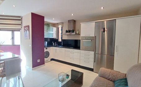 Apartament na środkowym piętrze for sale in Fuengirola, Fuengirola