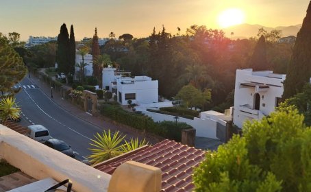 Apartament na ostatnim piętrze for sale in Marbella, Marbella