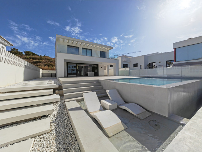 Detached Villa for sale in La Cala de Mijas, Costa del Sol