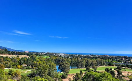 Penthouse Duplex for sale in Benahavís, Benahavís