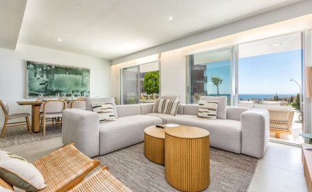 Townhouse for sale in Estepona, Estepona