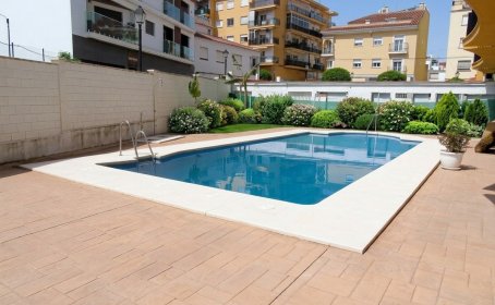 Middle Floor Apartment for sale in Fuengirola, Fuengirola