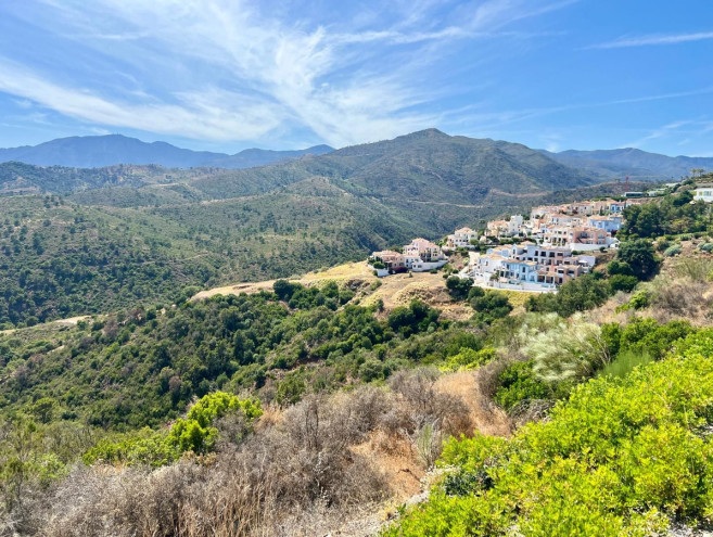 Terreno Urbano en venta en Benahavís, Costa del Sol