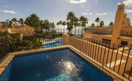 Penthouse for sale in Estepona, Estepona