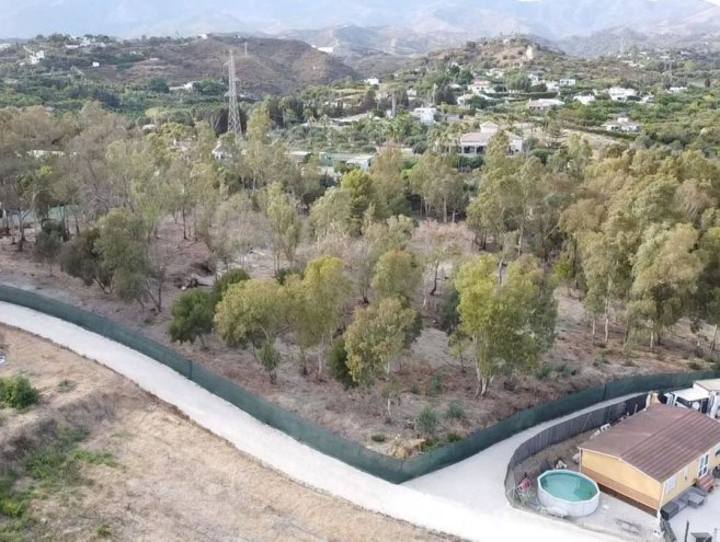 Land for sale in Estepona, Costa del Sol