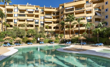 Apartamento Planta Media for sale in San Pedro de Alcántara, San Pedro de Alcántara