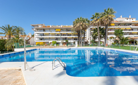 Middle Floor Studio for sale in Marbella, Marbella