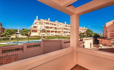 Apartamento Planta Media en venta en Mijas Costa, Mijas Costa