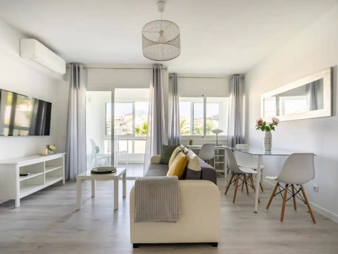 Apartment for sale in Nueva Andalucía, Costa del Sol