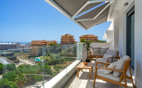 Middle Floor Apartment for sale in Fuengirola, Fuengirola