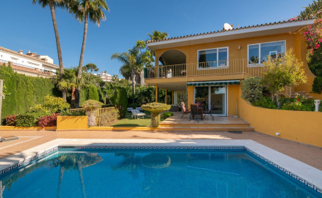 Detached Villa for sale in Riviera del Sol, Riviera del Sol