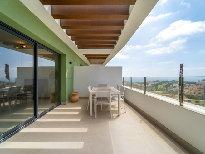 Apartament na środkowym piętrze for sale in Mijas Costa, Costa del Sol