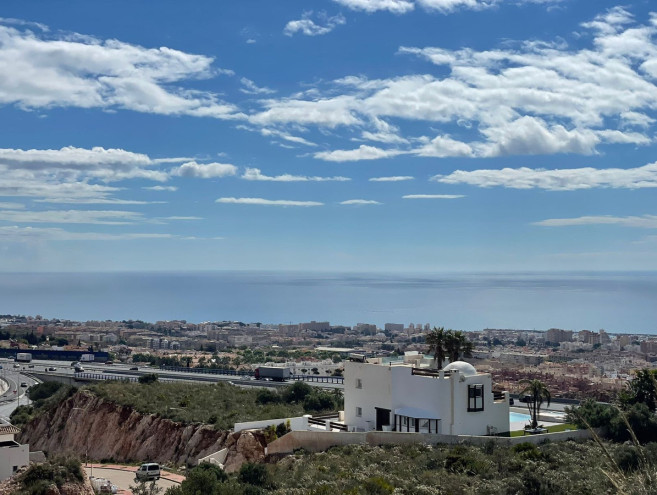 Działka mieszkaniowa for sale in Benalmadena, Costa del Sol