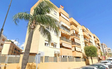 Middle Floor Apartment for sale in Las Lagunas, Las Lagunas