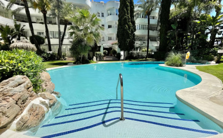 Apartamento Planta Baja en venta en The Golden Mile, The Golden Mile