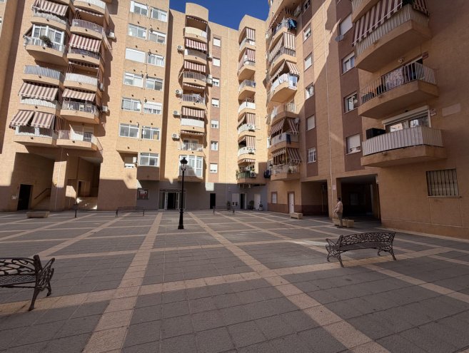 Commercial Premises for sale in Estepona, Costa del Sol