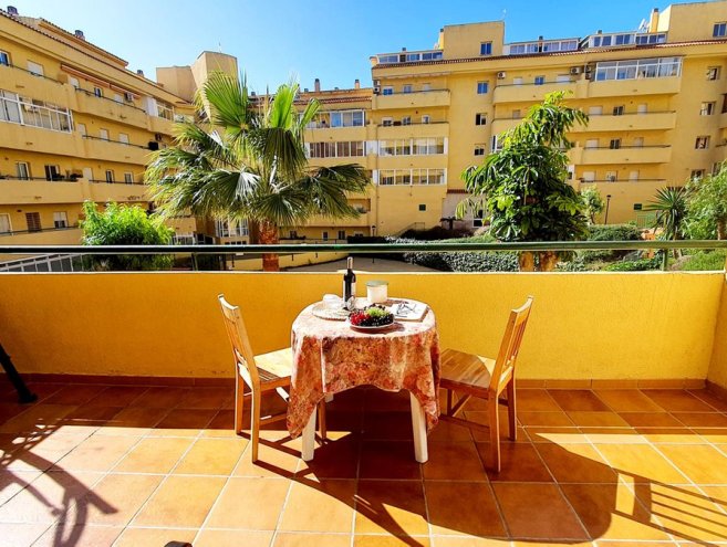 Apartment for sale in Los Pacos, Costa del Sol