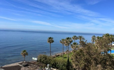 Middle Floor Studio for sale in Calahonda, Calahonda