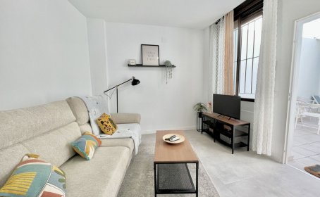 Apartament na środkowym piętrze for sale in Málaga, Málaga