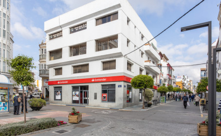 Local comercial en venta en San Pedro de Alcántara, San Pedro de Alcántara