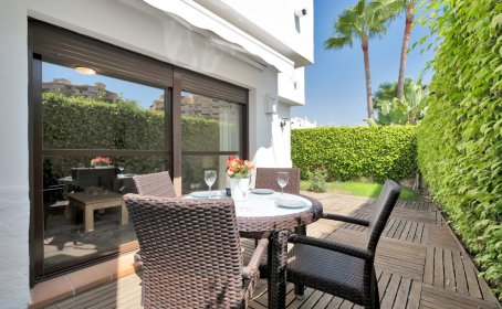 Apartament na parterze for sale in Estepona, Estepona