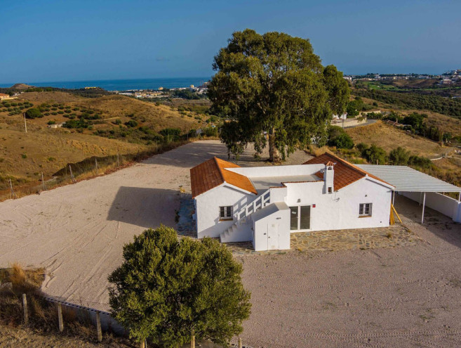 Finca - Cortijo for sale in La Cala de Mijas, Costa del Sol