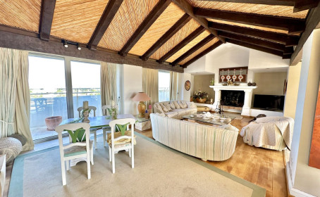 Penthouse Duplex for sale in Estepona, Estepona