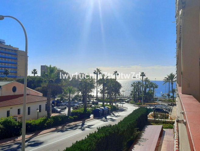 Apartament na środkowym piętrze for sale in Torrequebrada, Costa del Sol