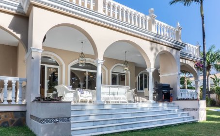 Willa for sale in New Golden Mile, New Golden Mile