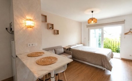 Middle Floor Studio for sale in Calahonda, Calahonda