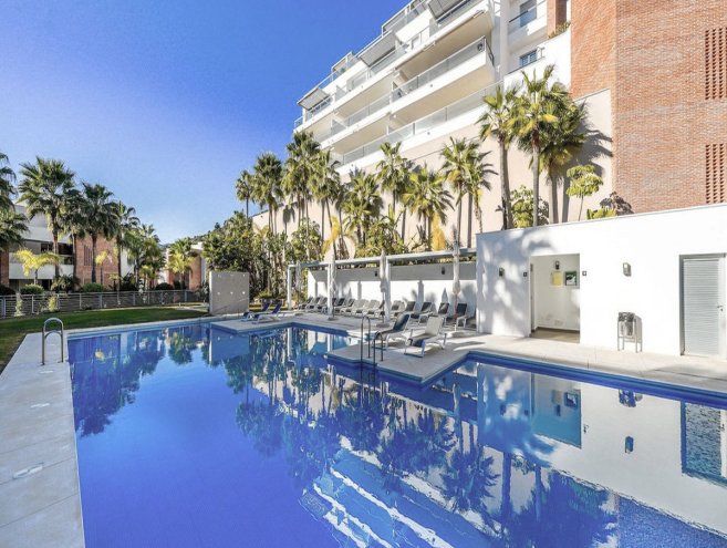 Apartment for sale in Benahavís, Costa del Sol