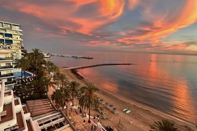 Middle Floor Apartment for sale in Marbella, Marbella