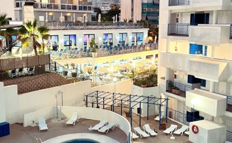 Apartamento Planta Media en venta en Benalmadena, Benalmadena