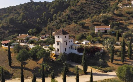 Hotel for sale in Tolox, Tolox