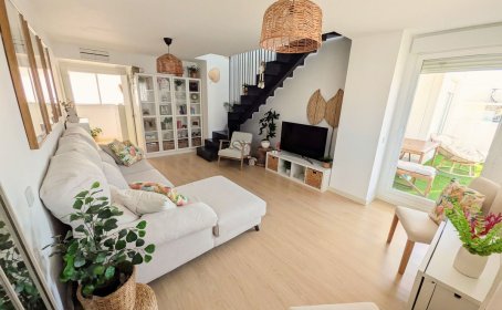 Penthouse for sale in Estepona, Estepona