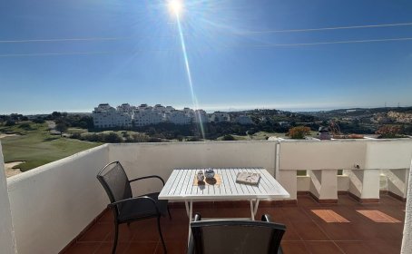 Apartament na środkowym piętrze for sale in Estepona, Estepona