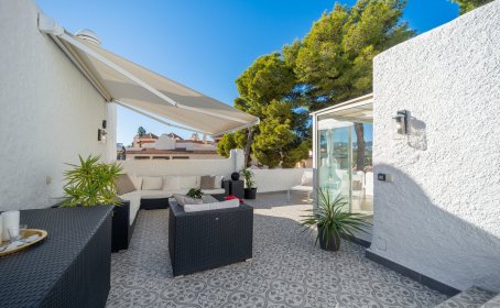 Pareada for sale in Nueva Andalucía, Nueva Andalucía