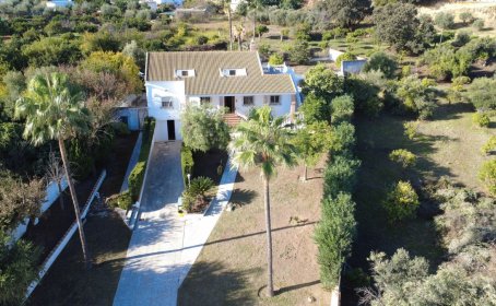 Finca - Cortijo for sale in AlhaurΓn de la Torre, AlhaurΓn de la Torre