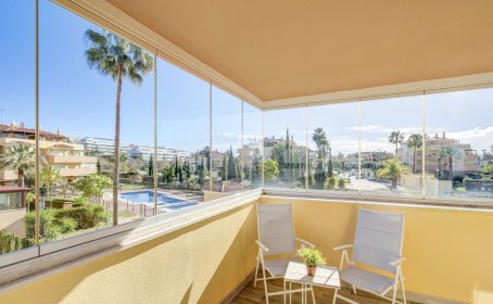 Apartament na środkowym piętrze for sale in La Cala de Mijas, La Cala de Mijas