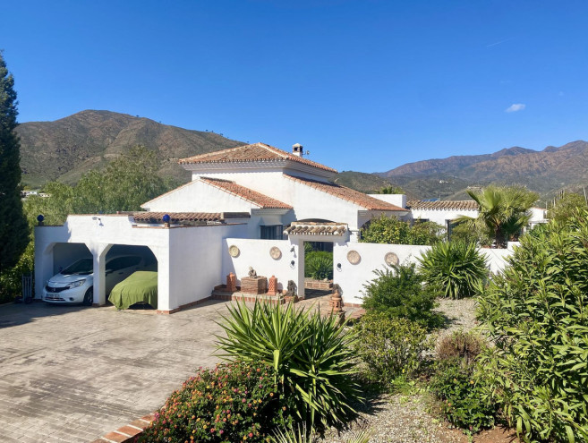 Detached Villa for sale in Mijas, Costa del Sol