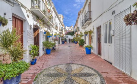 Apartament na parterze for sale in Estepona, Estepona