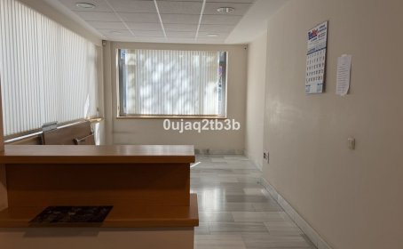 Oficina for sale in Marbella, Marbella