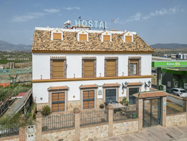 Hostal en venta en Pizarra, Costa del Sol