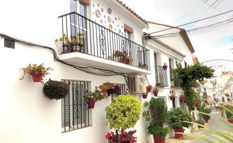 Middle Floor Apartment for sale in Estepona, Estepona