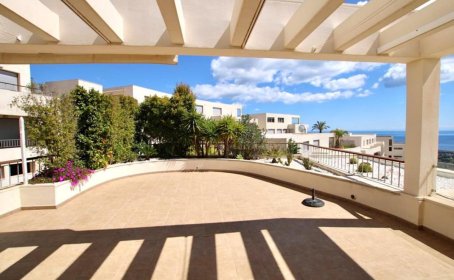 Penthouse for sale in Altos de los Monteros, Altos de los Monteros