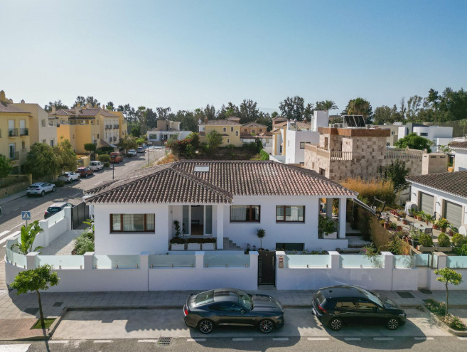 Detached Villa for sale in La Cala de Mijas, Costa del Sol