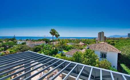 Detached Villa for sale in Marbesa, Marbesa