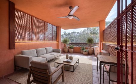 Apartament na środkowym piętrze for sale in Reserva de Marbella, Reserva de Marbella