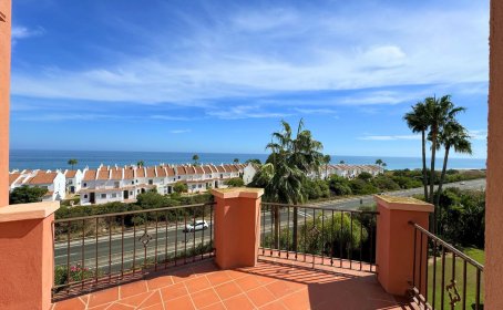 Penthouse Duplex for sale in La Duquesa, La Duquesa