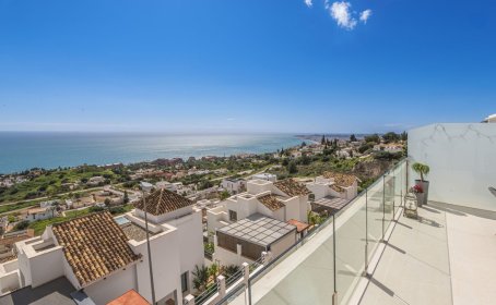 Penthouse Duplex for sale in Benalmadena, Benalmadena